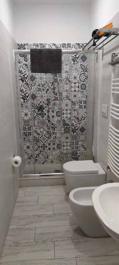 Guest House Via Milano Καταντζάρο Εξωτερικό φωτογραφία