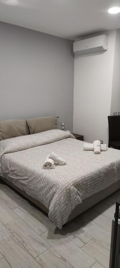 Guest House Via Milano Καταντζάρο Εξωτερικό φωτογραφία