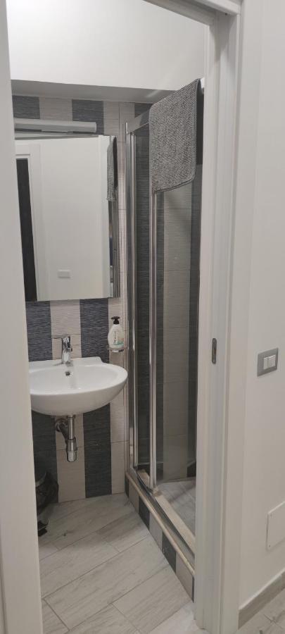 Guest House Via Milano Καταντζάρο Εξωτερικό φωτογραφία